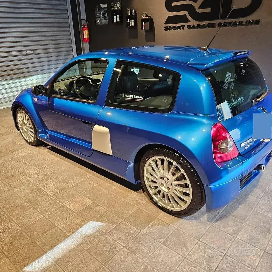 Usata Renault Clio V 254 CV (186 kW) 2025 Bluazzurro Berlina