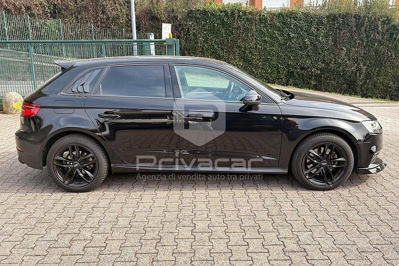 Begagnad Audi A3 Sportback Design 150 HK (110 kW) 2021 Svart Halvkombi