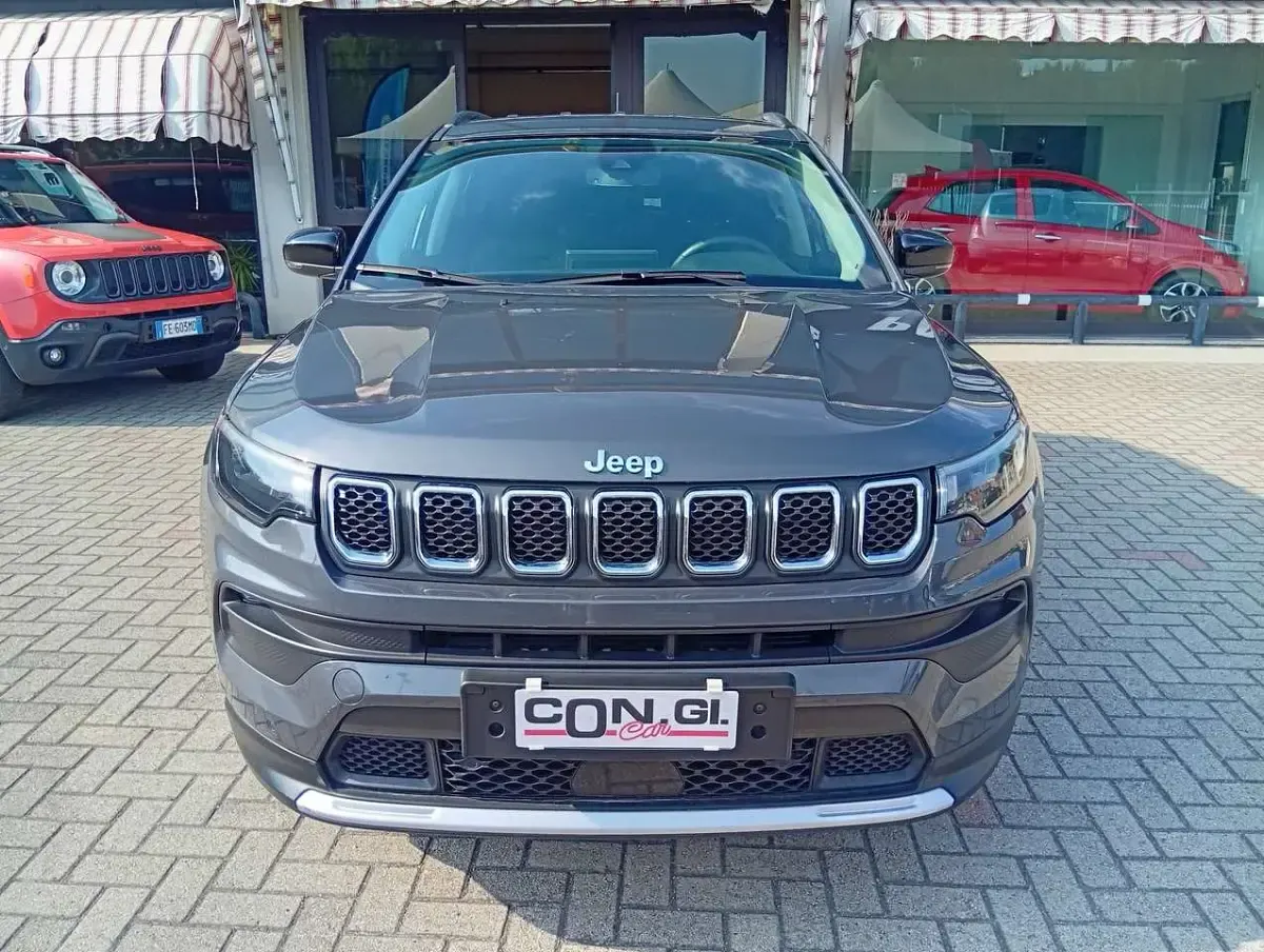 Usata Jeep Compass Limited 131 CV (96 kW) 2022 Grigio SUV