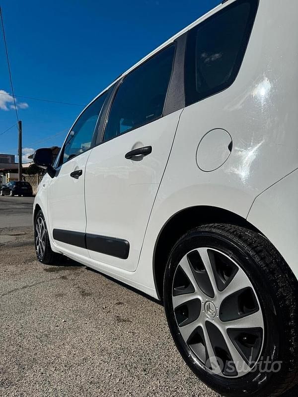 Usata Citroën C3 Picasso Exclusive 92 CV (67 kW) 2014 Bianco Monovolume