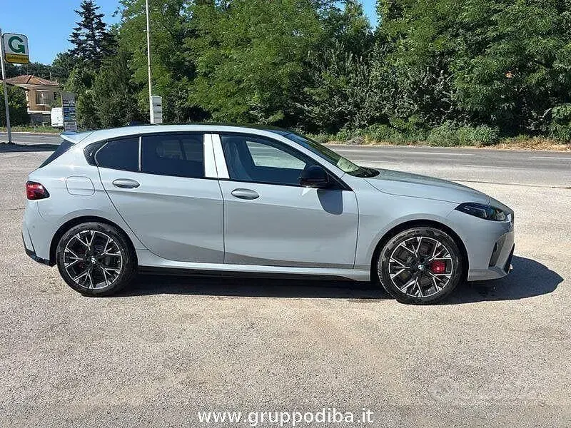 Nuova BMW 118 Efficient Dynamics 2026 Grigio Utilitaria