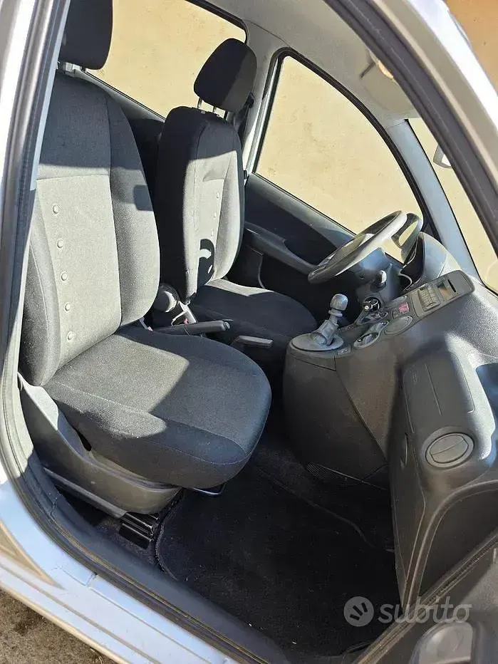 Usata Fiat Panda 4x4 60 CV (44 kW) 2012 Grigio Utilitaria