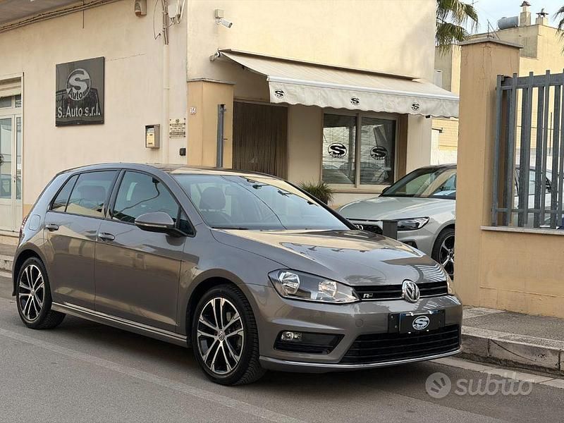 Usata VW Golf VII R-line 125 CV (91 kW) 2016 Grigio Berlina