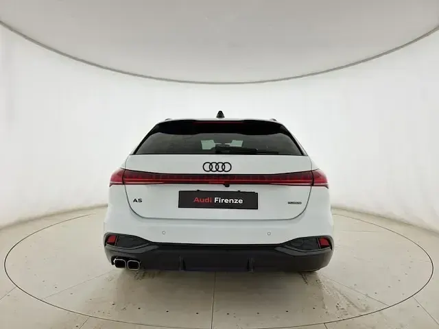 Nuova Audi A5 Advanced 204 CV (150 kW) 2025 Bianco arkona Station wagon
