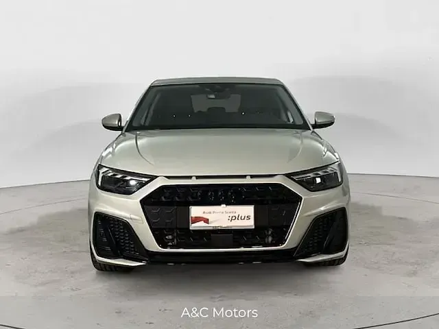 Usata Audi A1 Sportback S-Line 95 CV (69 kW) 2025 Argento Utilitaria