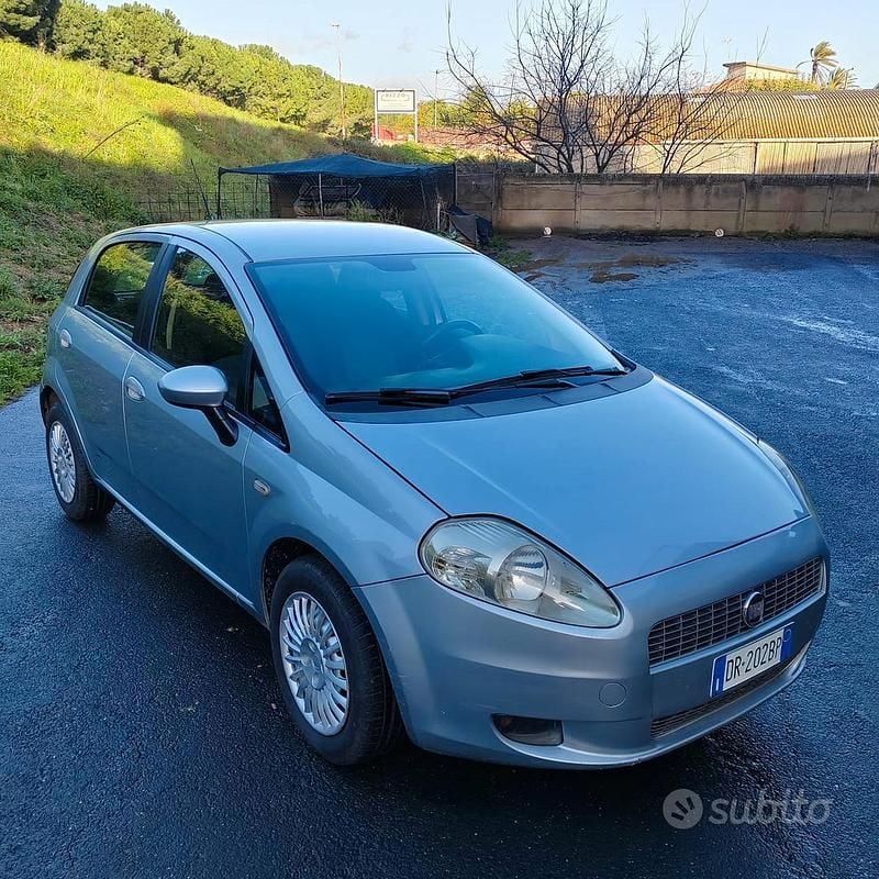 Usata Fiat Grande Punto 90 CV (66 kW) 2008 Utilitaria