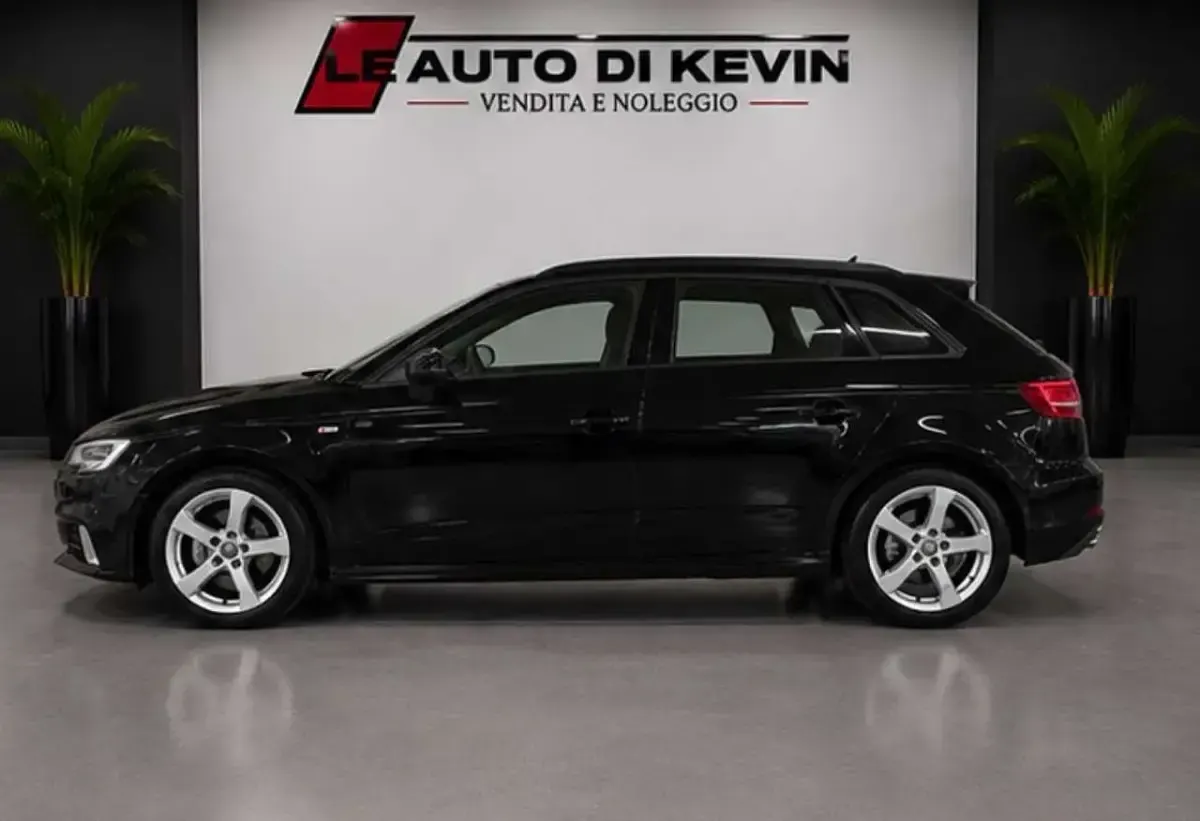 Usata Audi A3 Sport 116 CV (85 kW) 2019 Nero Berlina