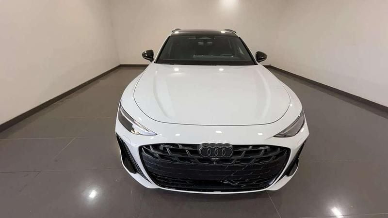 Nuova Audi A6 S-Line 204 CV (150 kW) 2025 Bianco Station wagon