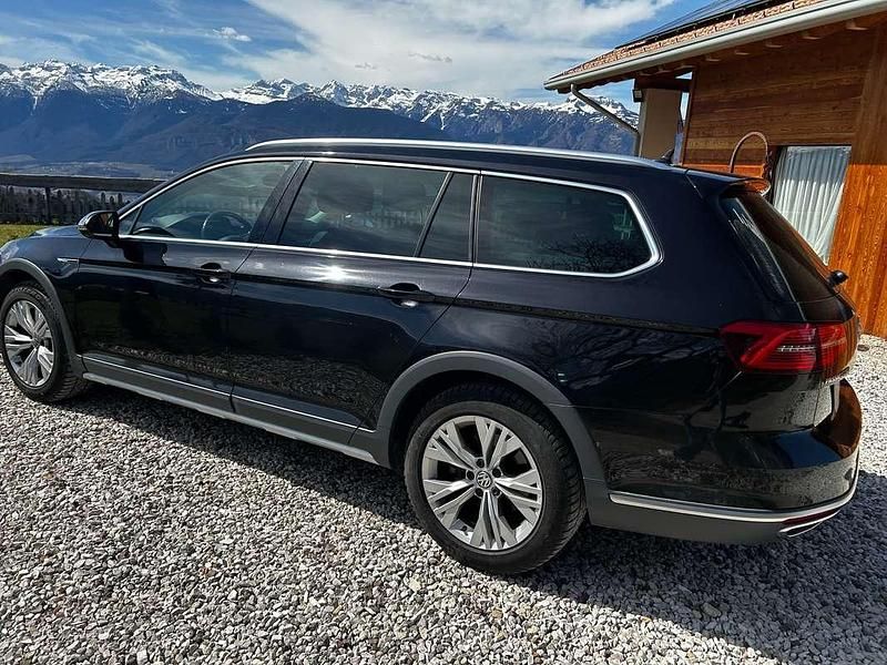 Usata VW Passat Alltrack 190 CV (139 kW) 2016 Nero Station wagon