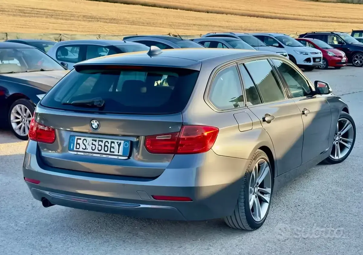 Usata BMW 316 Sport Line 116 CV (85 kW) 2013 Grigio Station wagon
