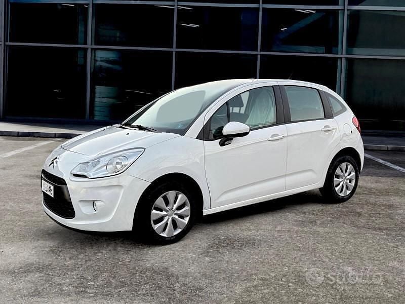 Bianco Usata 2010 Citroën C3 Business Class Tre volumi | 4950 € (Buon prezzo) - Immagine 1/4