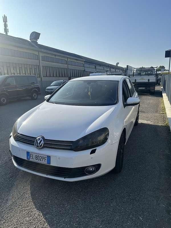 Usata VW Golf VII Highline 140 CV (102 kW) 2012 Berlina