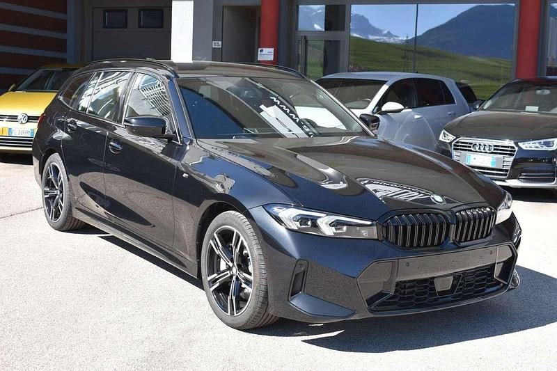 Usata BMW 330 M Sport 245 CV (180 kW) 2025 Nero Station wagon