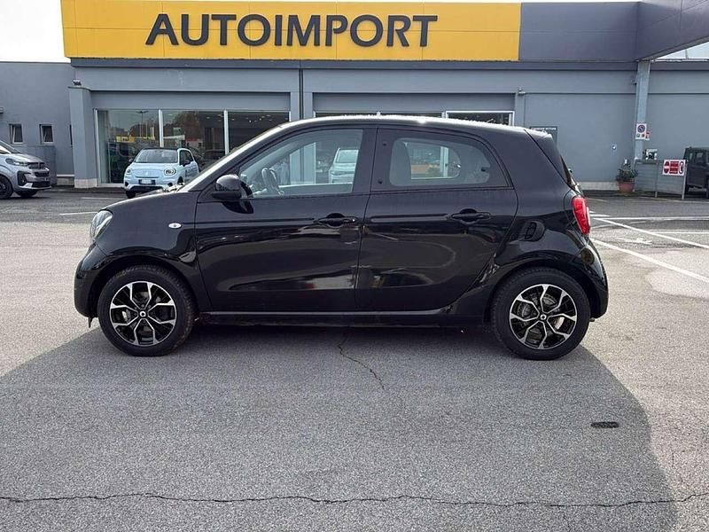 Usata Smart ForFour Passion 71 CV (52 kW) 2017 Other Utilitaria