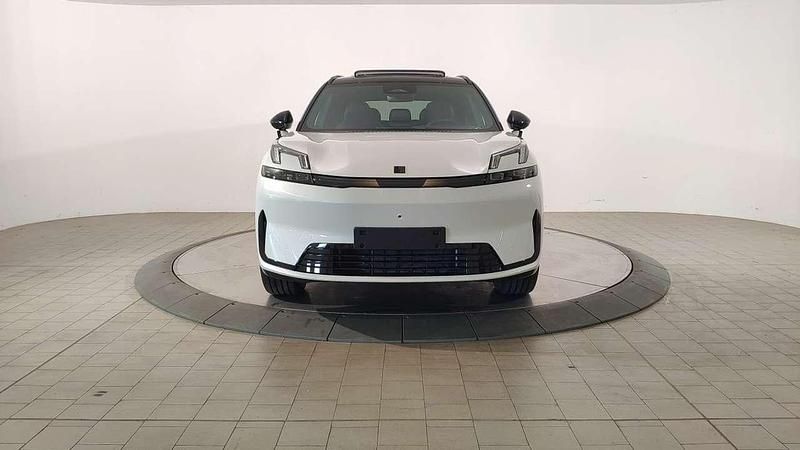 Nuova Lynk & Co 08 139 CV (102 kW) 2025 Storm gray SUV