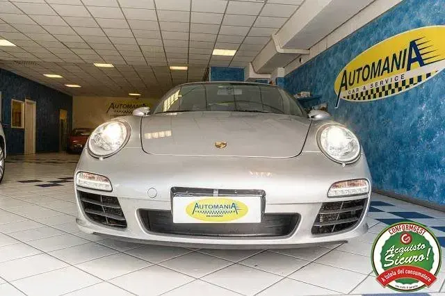 Usata Porsche 997 324 CV (238 kW) 2007 Argento Cabrio