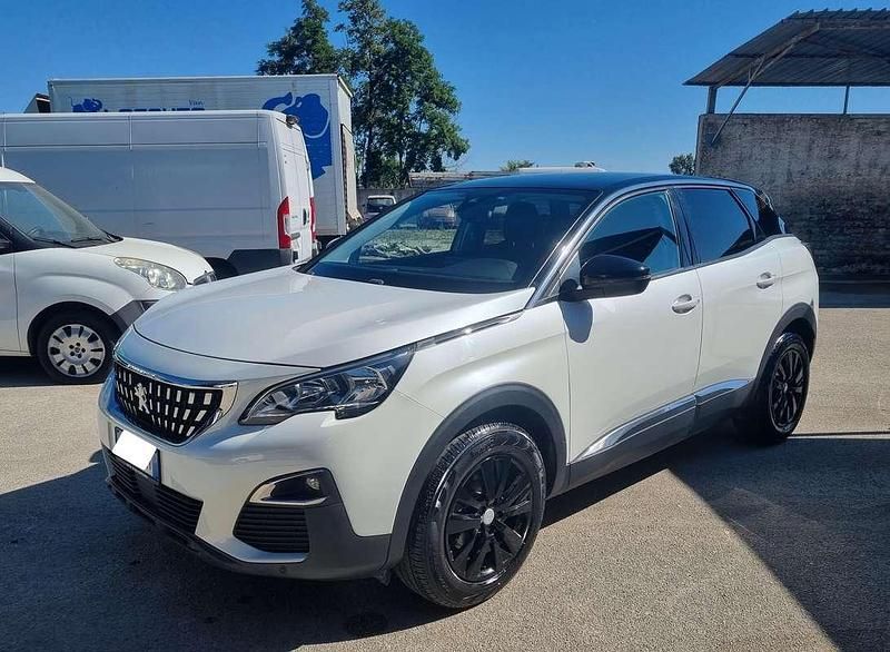 Usata Peugeot 3008 Allure 131 CV (96 kW) 2019 Bianco SUV