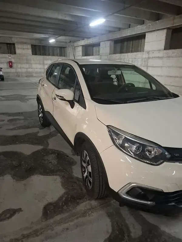 Usata Renault Captur Life 110 CV (80 kW) 2017 SUV