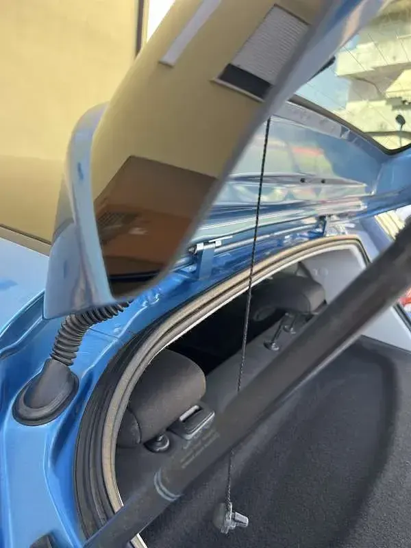 Usata Opel Corsa 71 CV (52 kW) 2018 Blu Utilitaria