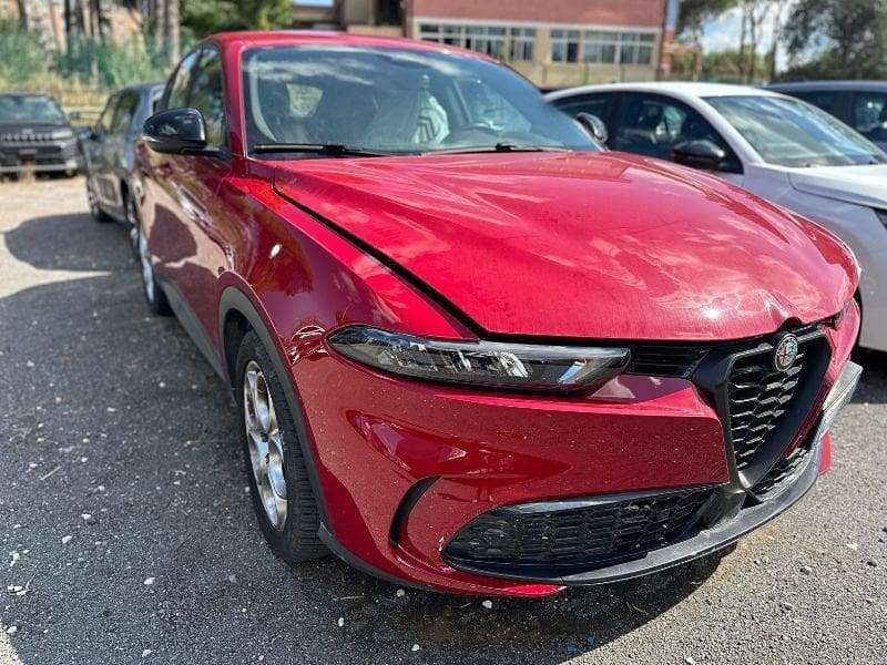 Usata Alfa Romeo Tonale Super 131 CV (96 kW) 2023 Rosso SUV