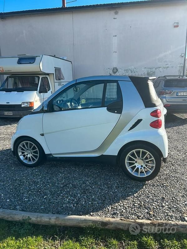 Usata Smart ForTwo Cabrio 71 CV (52 kW) 2008 Bianco Cabrio