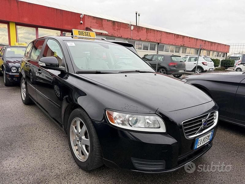 Usata Volvo V50 R-Design 116 CV (85 kW) 2010 Nero Station wagon