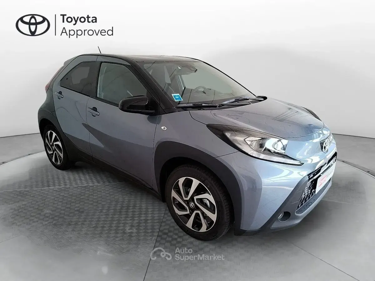 Nuova Toyota Aygo X Trend 72 CV (52 kW) 2026 Nero SUV