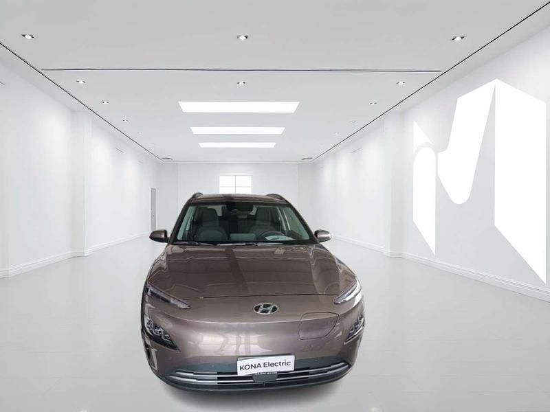 Usata Hyundai Kona 25 kW (35 CV) 2023 Bronzo SUV