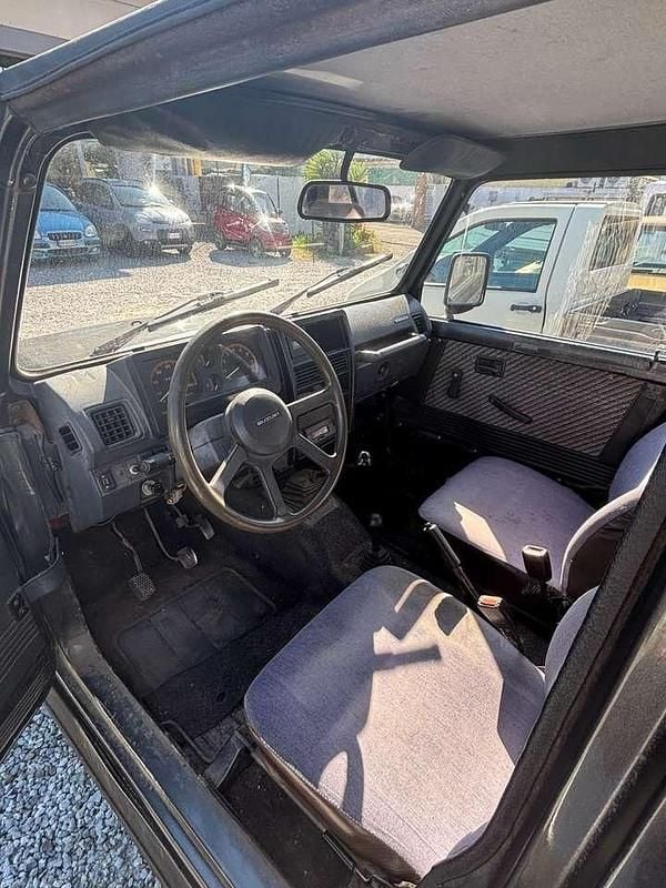Usata Suzuki Samurai 64 CV (47 kW) 1990 Grigio SUV