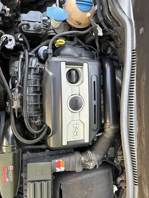 Usata Seat Leon Sport 160 CV (117 kW) 2010 Utilitaria