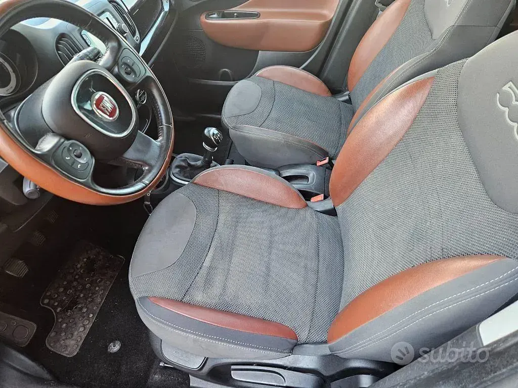 Usata Fiat 500L Trekking 105 CV (77 kW) 2014 Verde metallizzato Monovolume