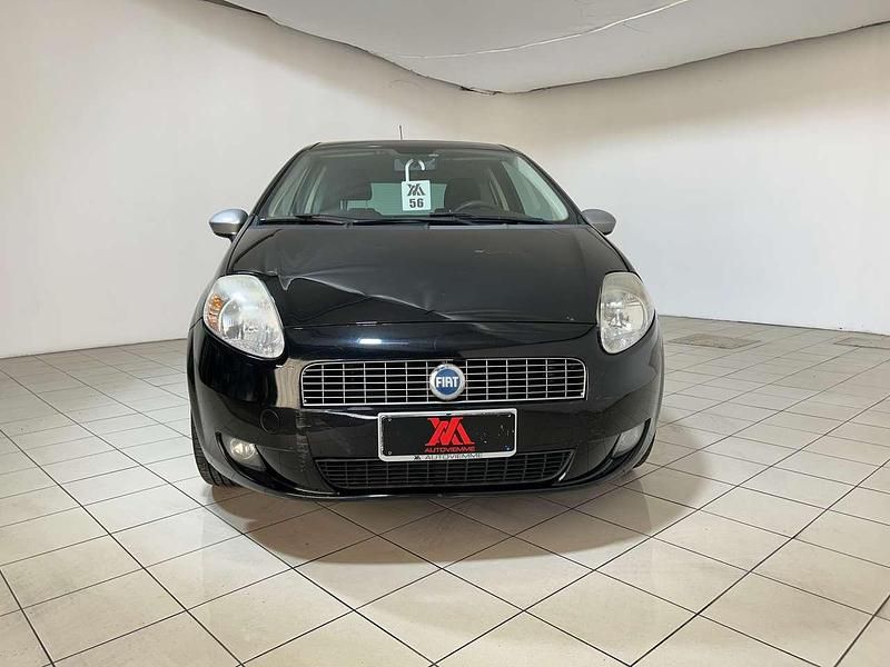 Usata Fiat Grande Punto Dynamic 95 CV (69 kW) 2006 Nero Utilitaria