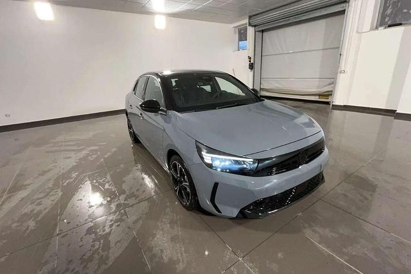 Grigio Nuova 2025 Opel Corsa Tre volumi | 19.490 € (Buon prezzo) - Immagine 1/4