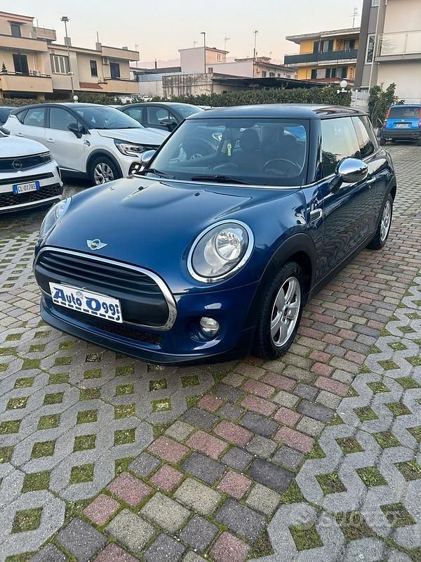 Usata Mini One D 95 CV (69 kW) 2017 Blu Utilitaria