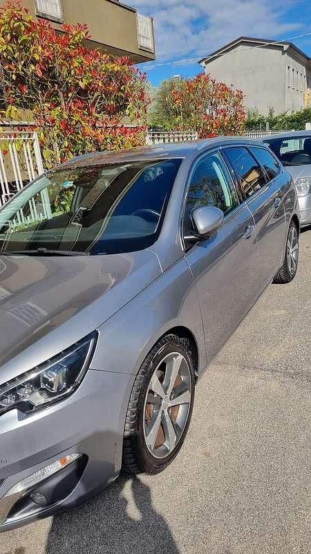 Usata Peugeot 308 SW Allure 120 CV (88 kW) 2016 Station wagon