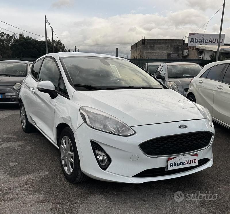 Usata Ford Fiesta Trend 85 CV (62 kW) 2020 Bianco Utilitaria