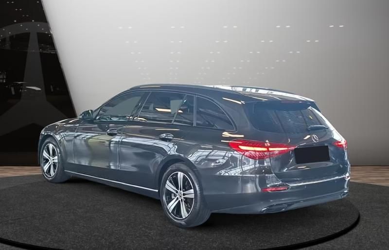 Usata Mercedes C220 Business 200 CV (147 kW) 2022 Grigio metallizzato Station wagon