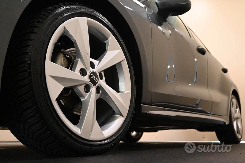 Usata Audi A3 Ambiente 149 CV (109 kW) 2024 Grigio Berlina