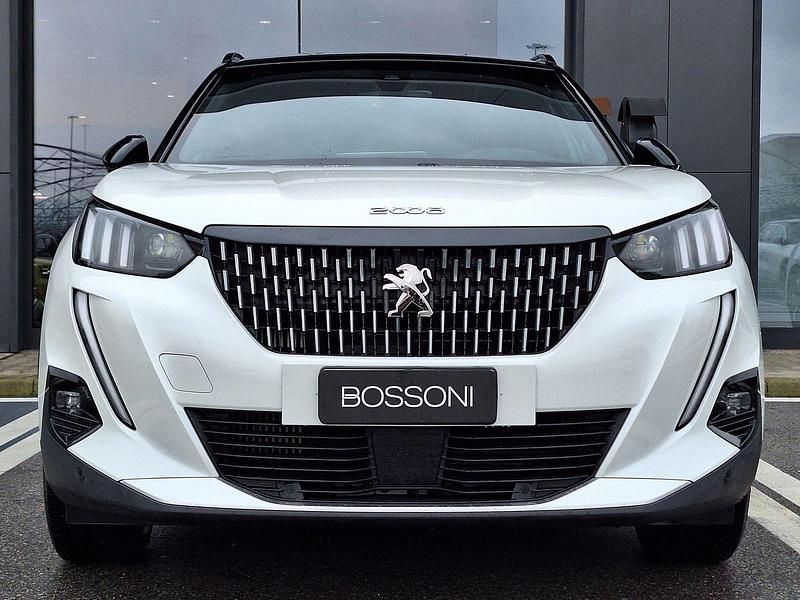 Usata Peugeot 2008 GT-line 130 CV (95 kW) 2020 Bianco SUV