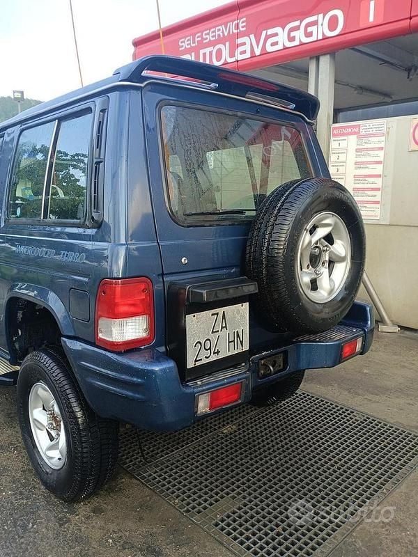 Usata Hyundai Galloper 100 CV (73 kW) 2001 Blu SUV