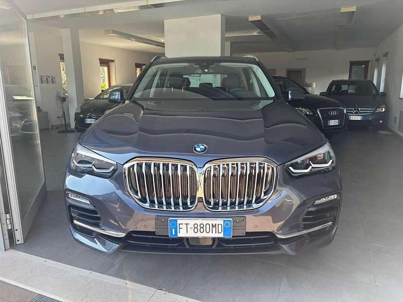 Usata BMW X5 xLine 265 CV (194 kW) 2019 Grigio SUV