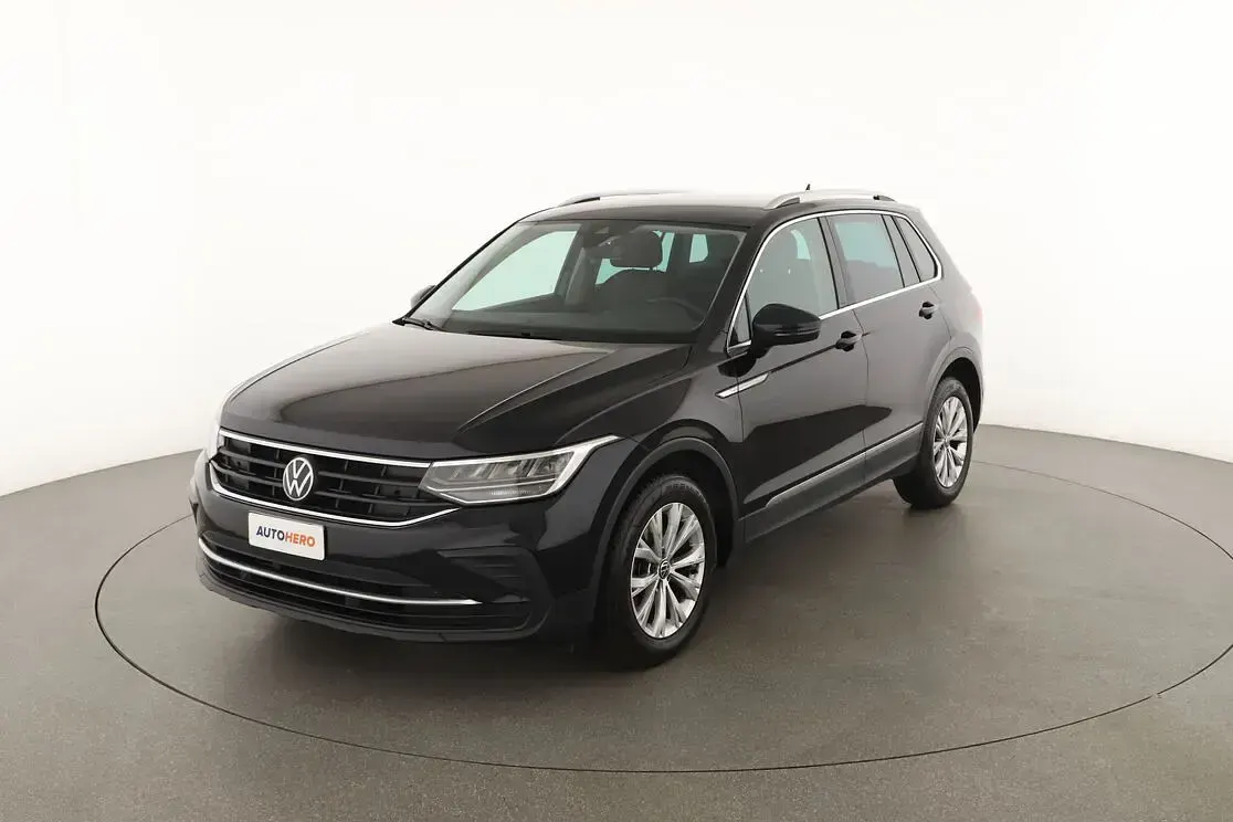 Usata VW Tiguan Life 150 CV (110 kW) 2023 Nero SUV