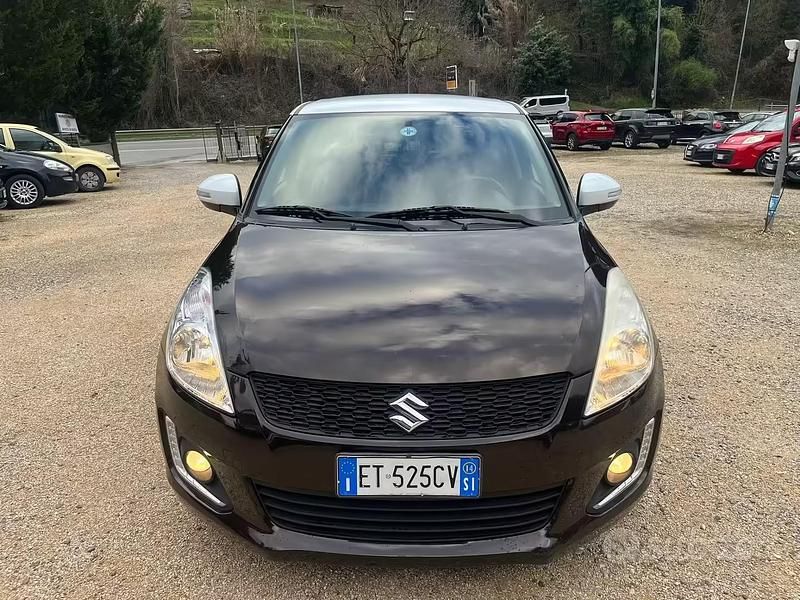 Usata Suzuki Swift 94 CV (69 kW) 2014 Nero Utilitaria