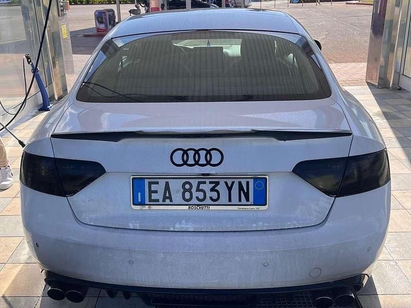 Usata Audi A5 S-Line 177 CV (130 kW) 2010 Bianco Coupé