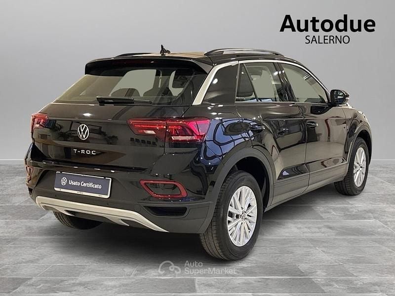 Usata VW T-Roc Life 150 CV (110 kW) 2025 Deep black perlato SUV