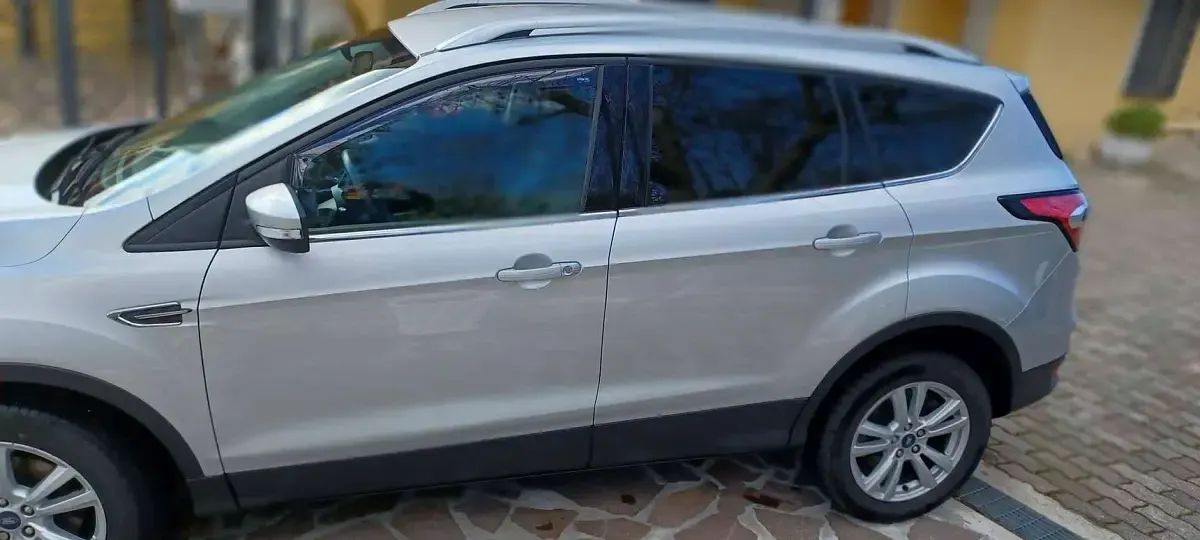 Usata Ford Kuga Business Edition 120 CV (88 kW) 2019 Bianco SUV