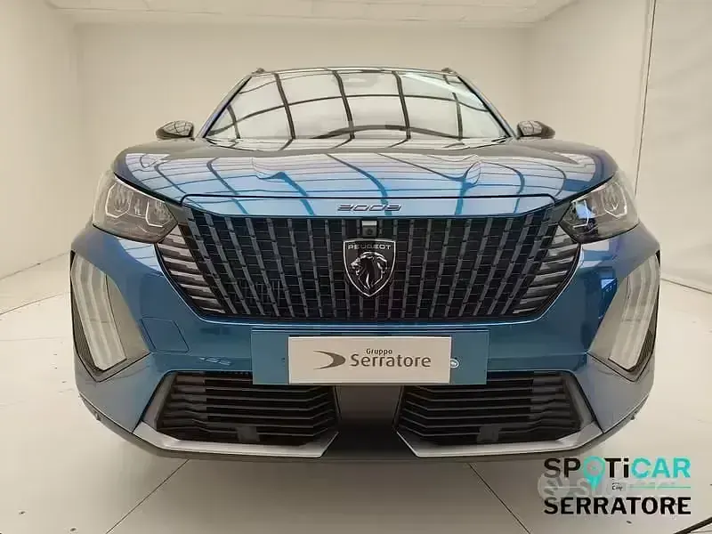 Nouvelle Peugeot 2008 Allure 100 ch (73 kW) 2026 Bleue SUV