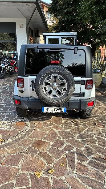 Usata Jeep Wrangler Sahara 2012 Grigio SUV