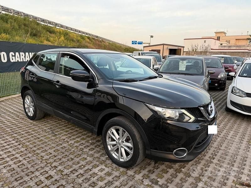 Usata Nissan Qashqai Tekna 110 CV (80 kW) 2017 Nero SUV