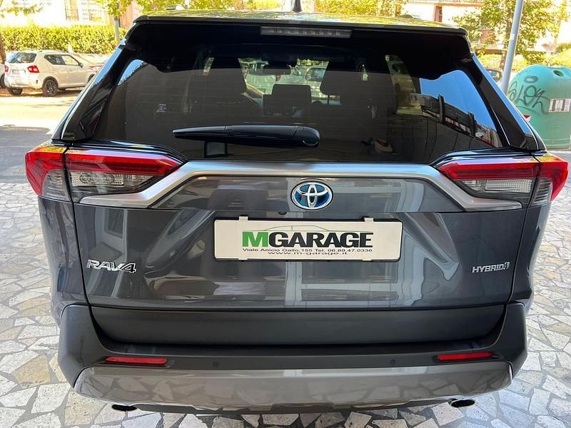 Usata Toyota RAV4 Hybrid Business Edition 178 CV (130 kW) 2020 Grigio SUV